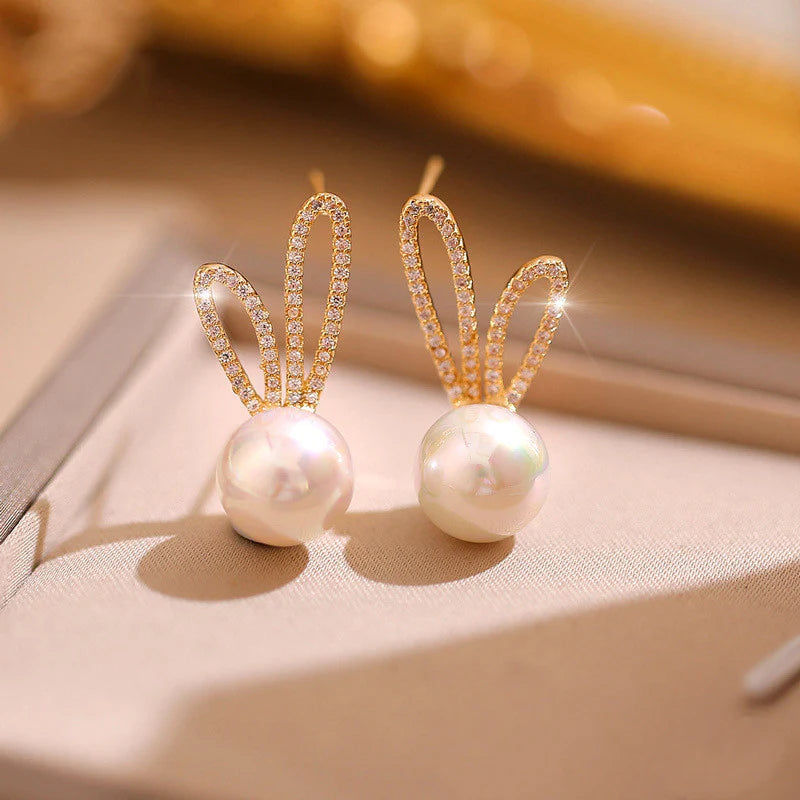 Twinkle Tail Pearls Earrings