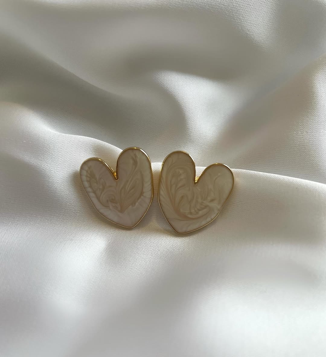 Heartbeam Stud Earrings