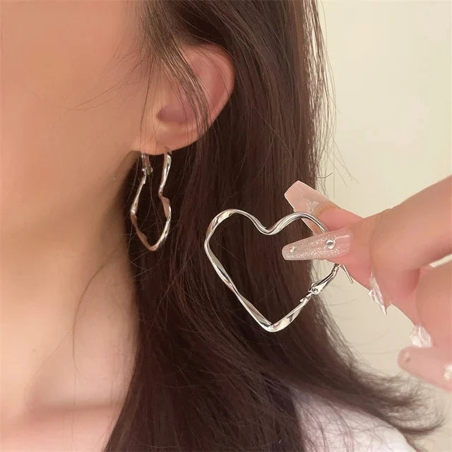 Sweetheart Twirl Hoop Earrings