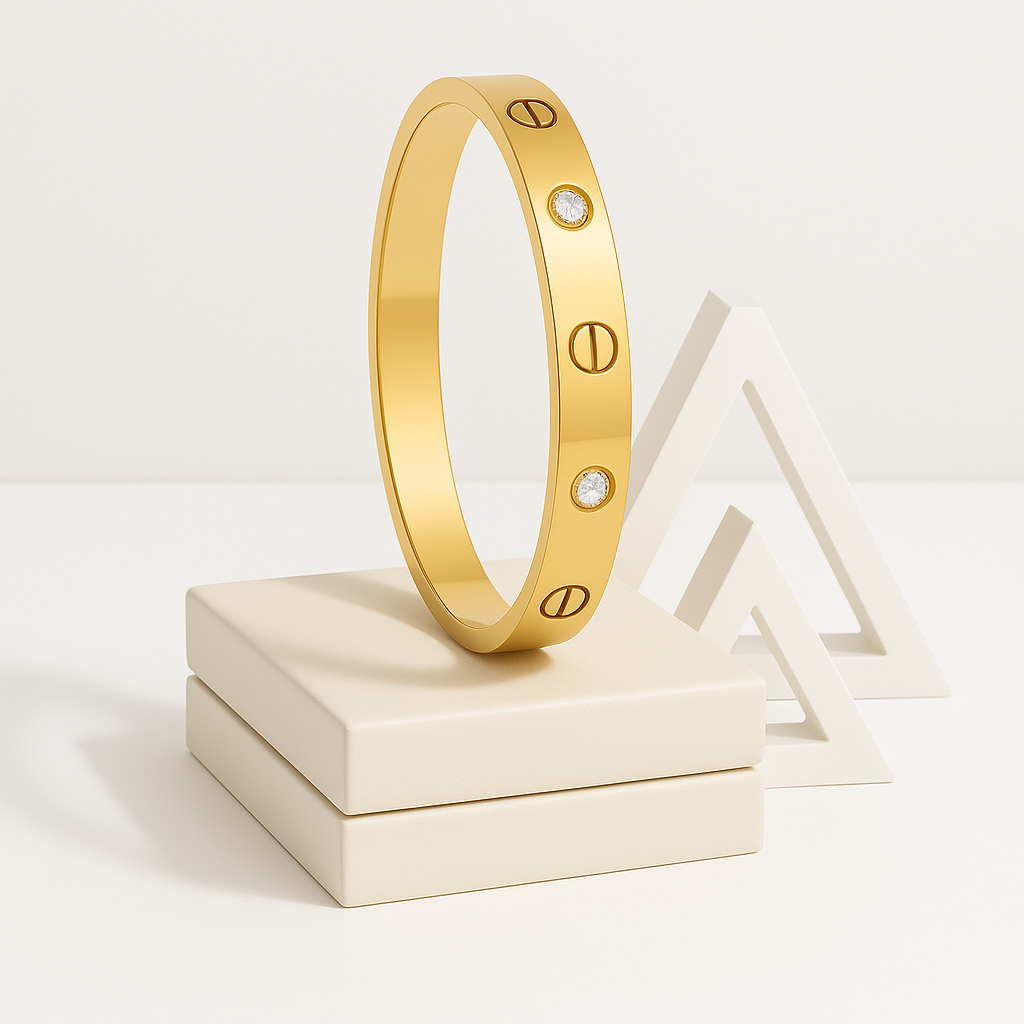 Luxury Anti Tarnish Screw Bracelet with Diamond Detailing
