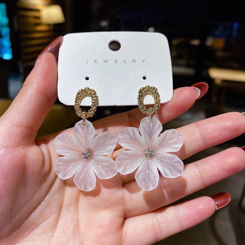 Eira Dewblossoms Earrings