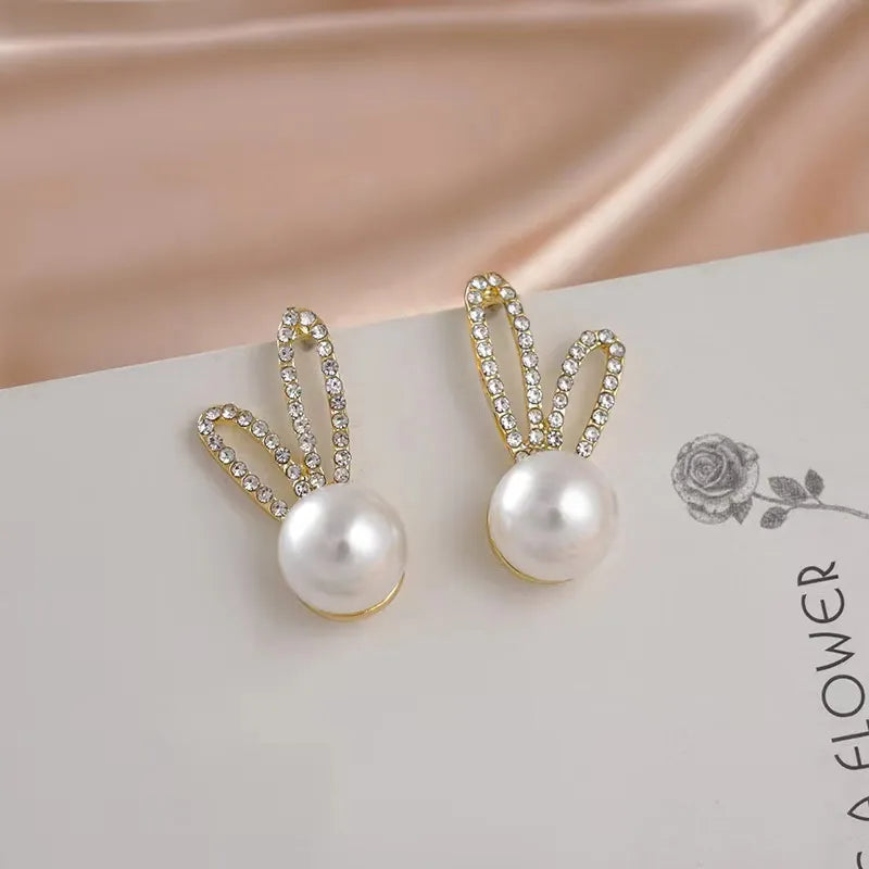 Twinkle Tail Pearls Earrings