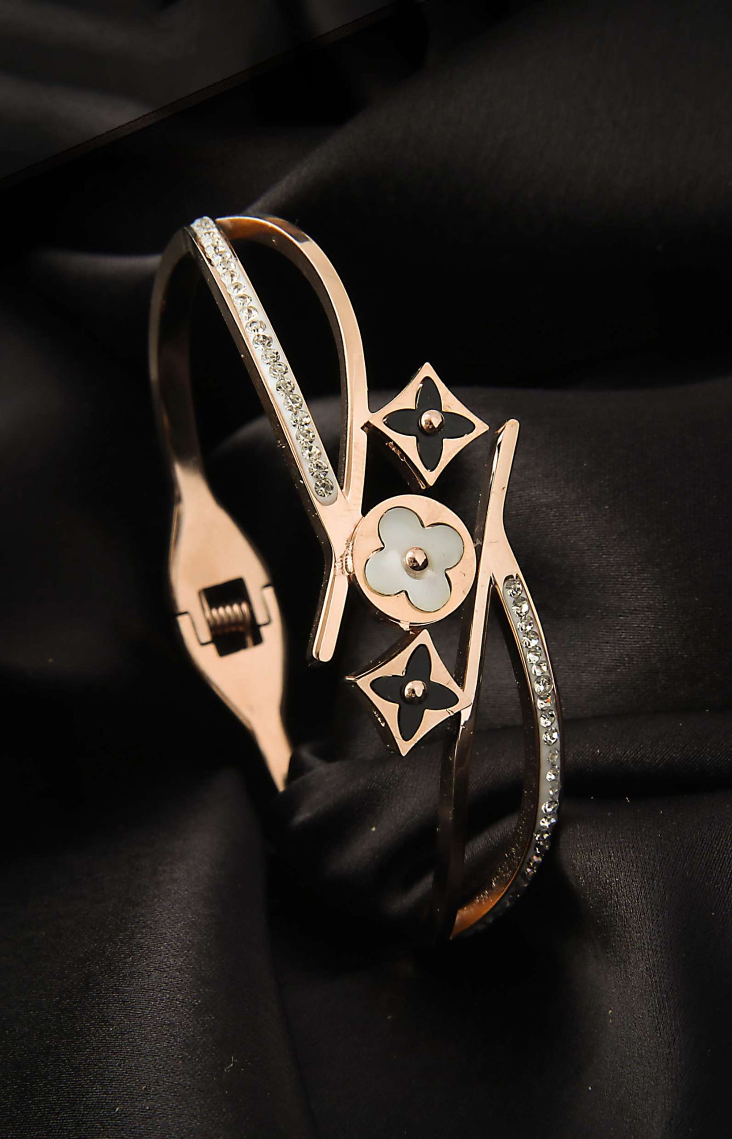 Foss 18K Anti-Tarnish Bangle Kada Bracelet