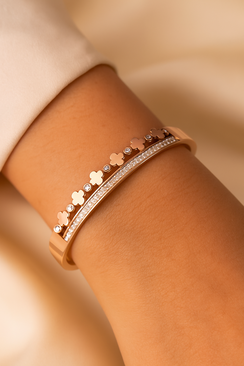 Maura 18K Anti-Tarnish Bangle Kada Bracelet