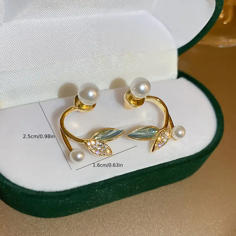 Pearl Vine Twilight Earrings