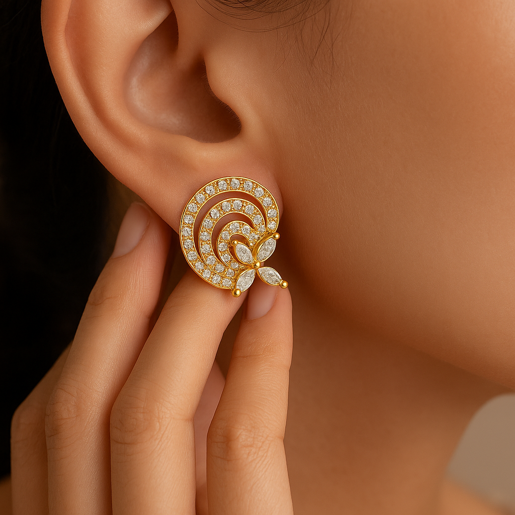 Zaria Shell Stud Earrings