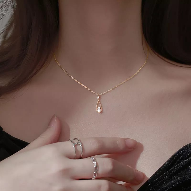 Tear-Drop White Stone Neckpiece