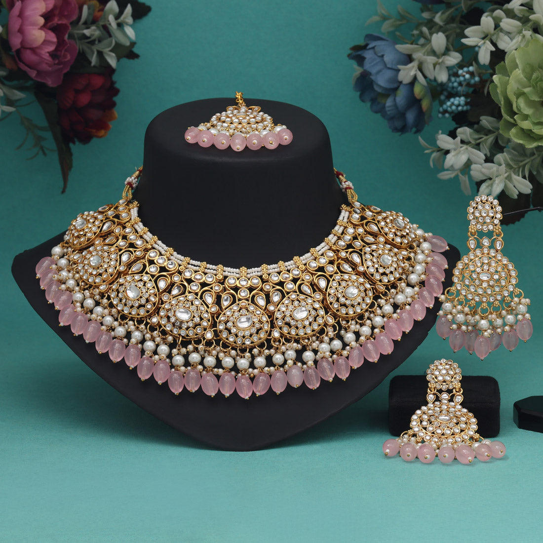 Zahra Kundan Necklace Set