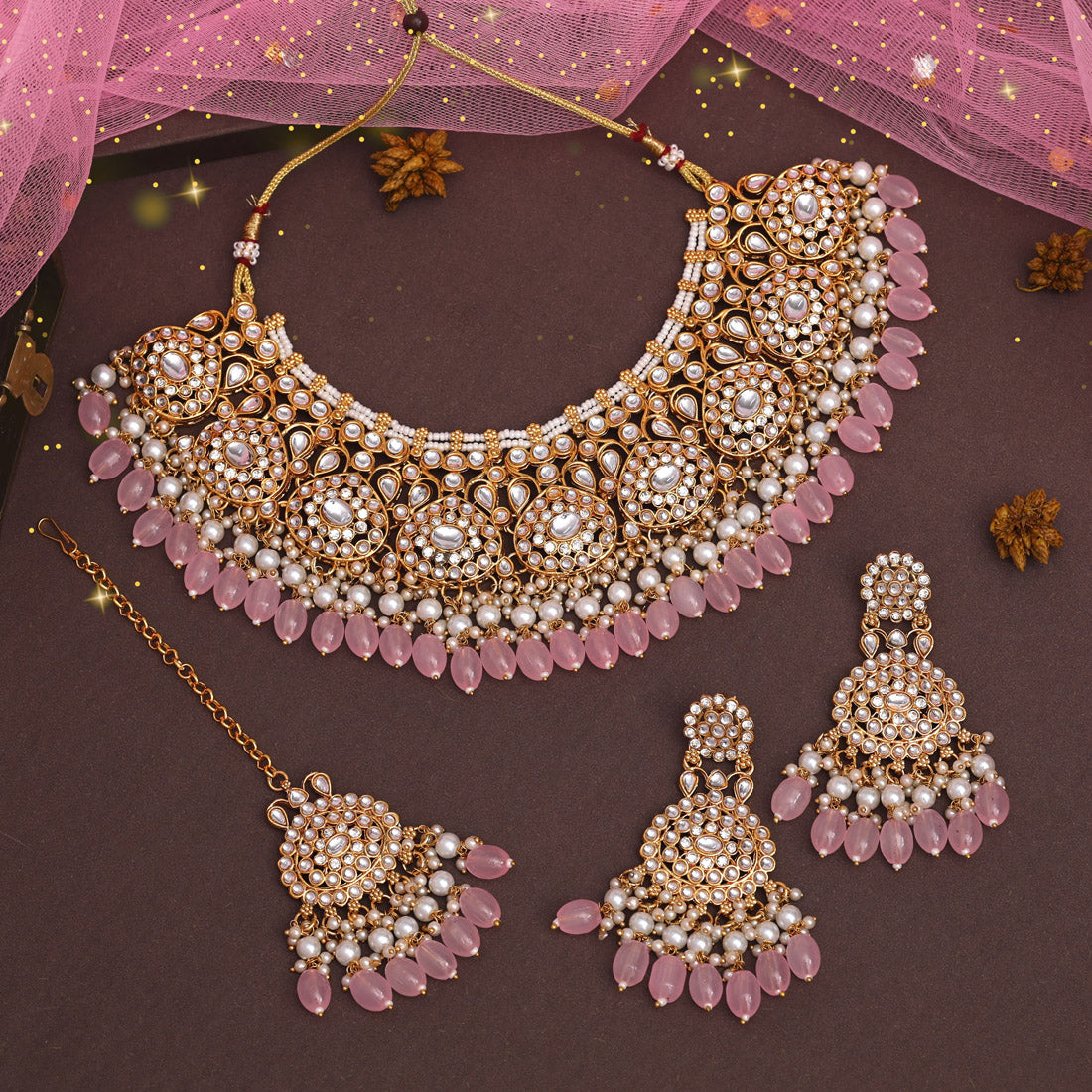 Zahra Kundan Necklace Set