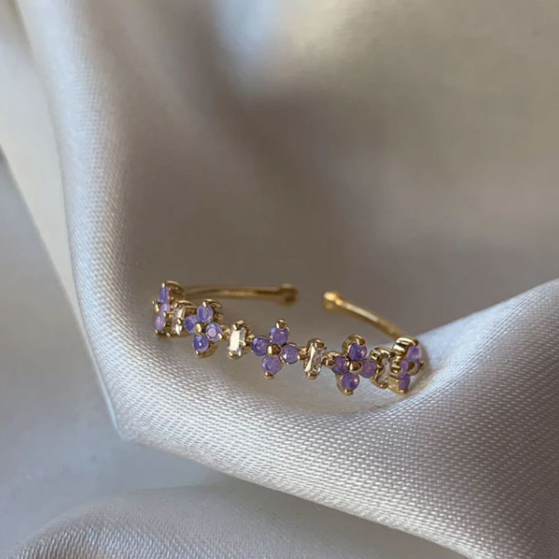 Twin Daisy Blooms Ring