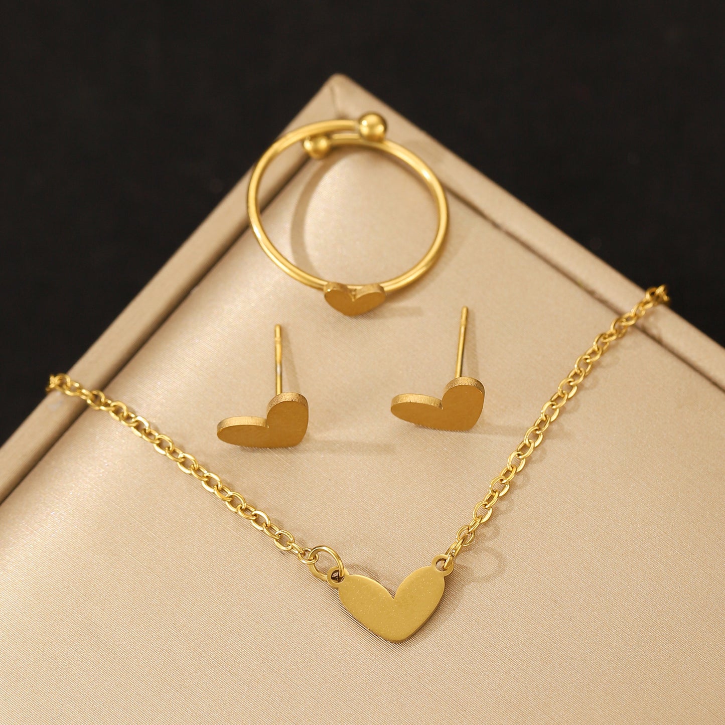 Heartley Special Edition Necklace Set