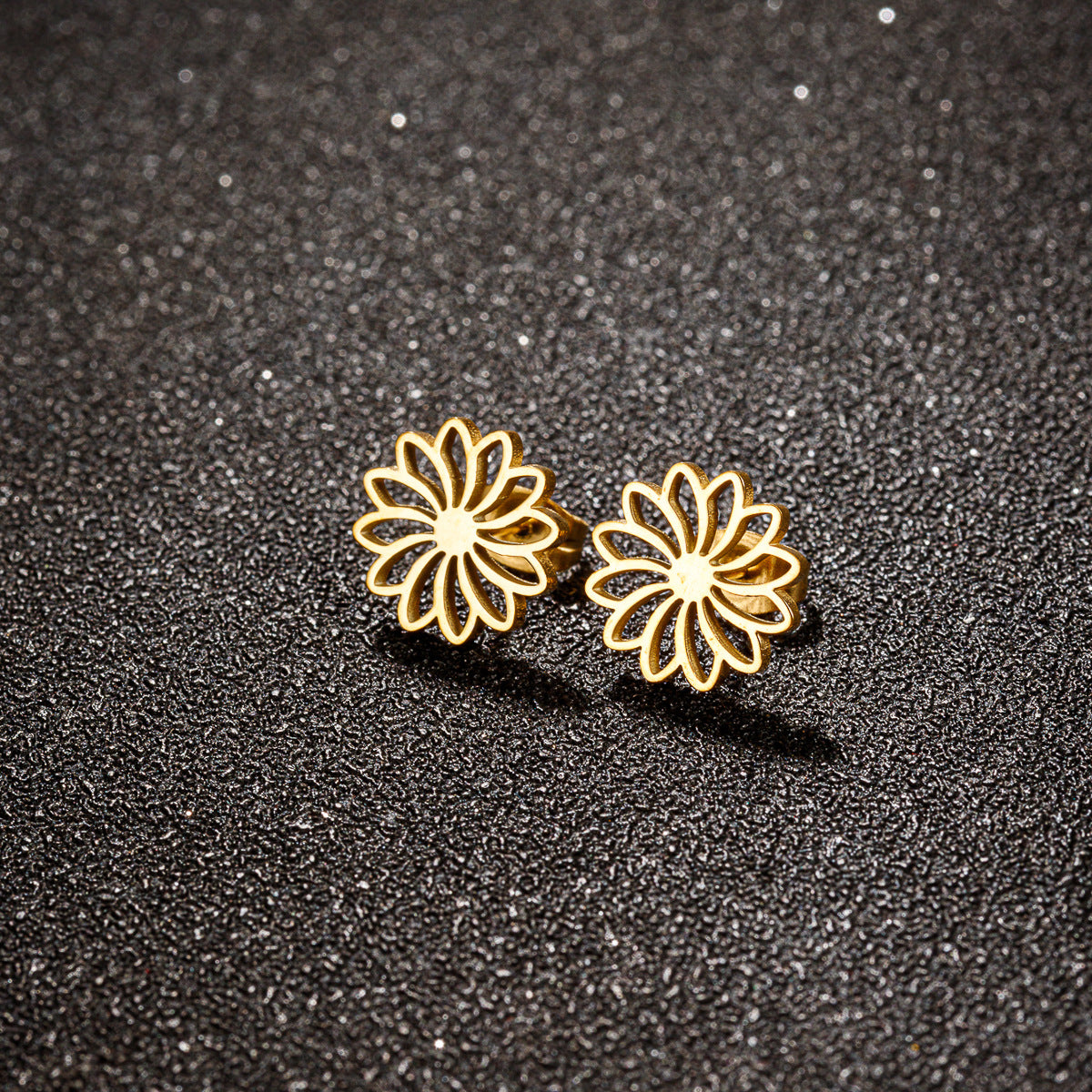 Sunflower Luster Stud Earrings