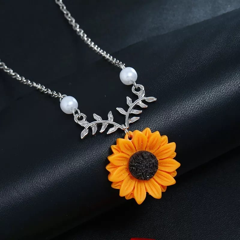 Sunflower Neckpiece