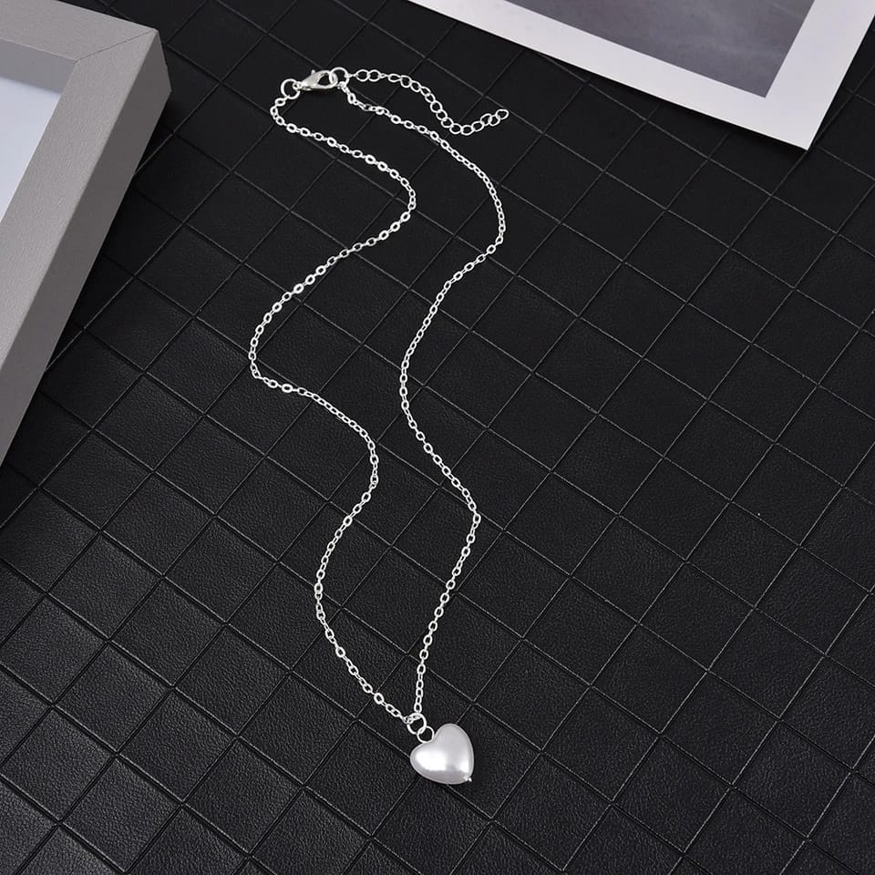 Pearl Heart Neckpiece