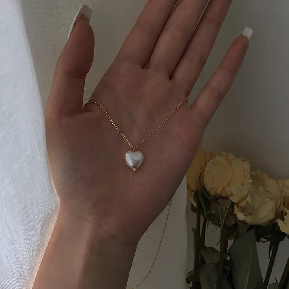 Pearl Heart Neckpiece