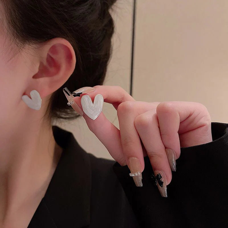 Heartbeam Stud Earrings