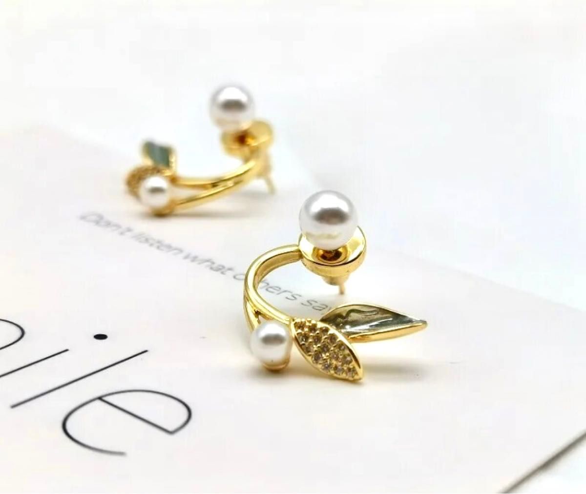 Pearl Vine Twilight Earrings