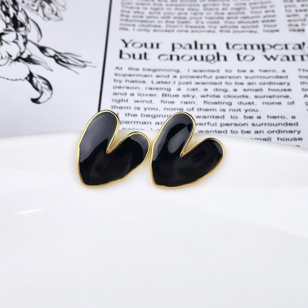 Heartbeam Stud Earrings