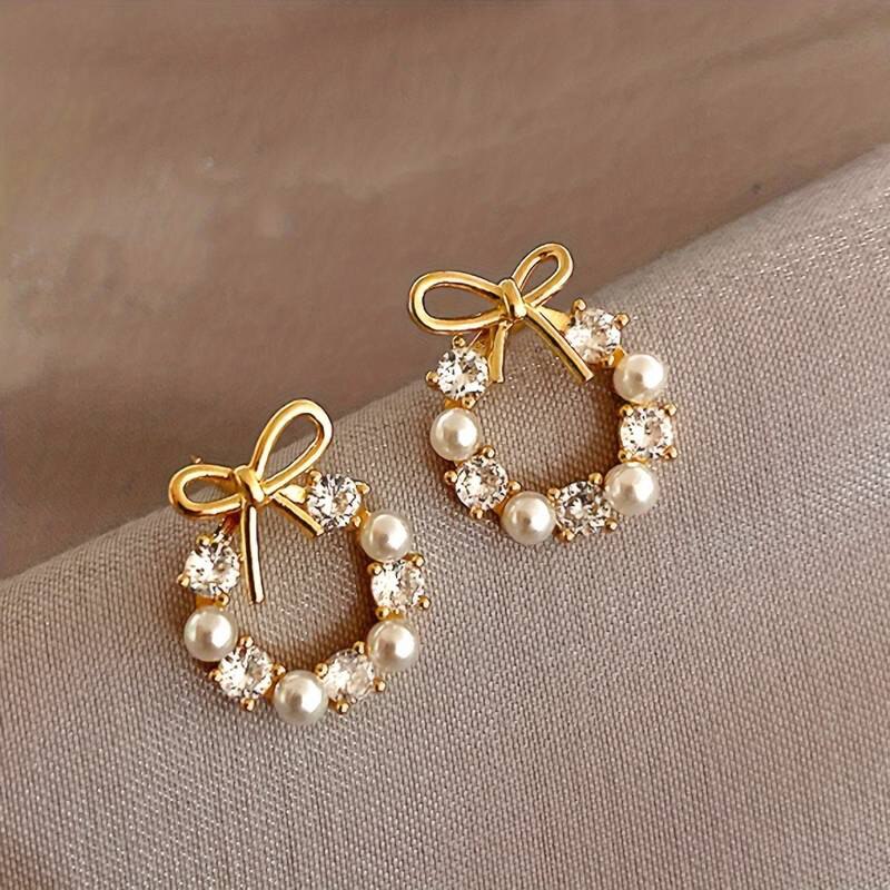 Wreath of Joy Stud Earrings