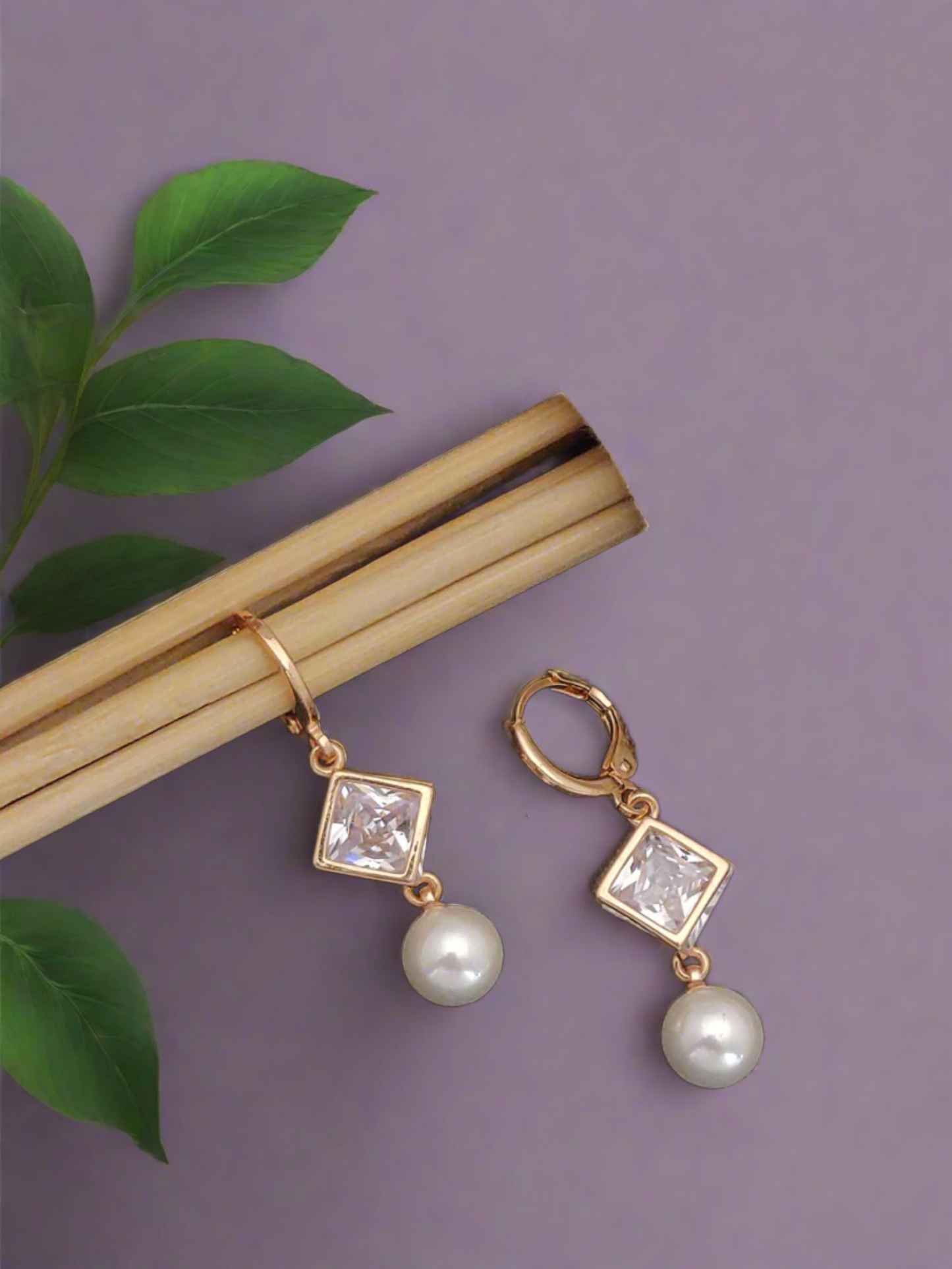 Dangle Pearl Earrings