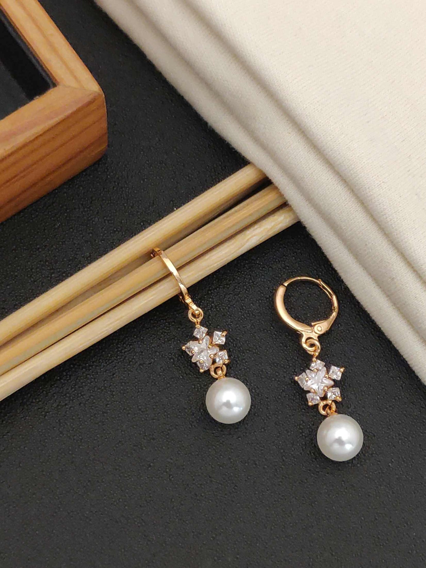 Tiny Flower Pearl Anti Tarnish Earrings