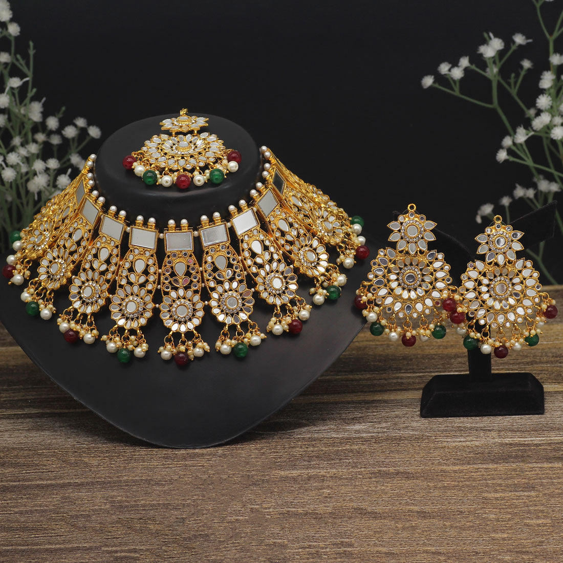 Saraswati Kundan Necklace Set