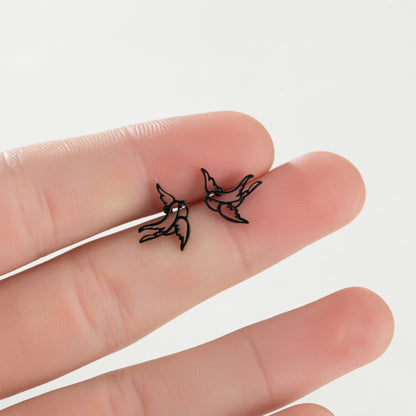 Dove Kiss Stud Earrings
