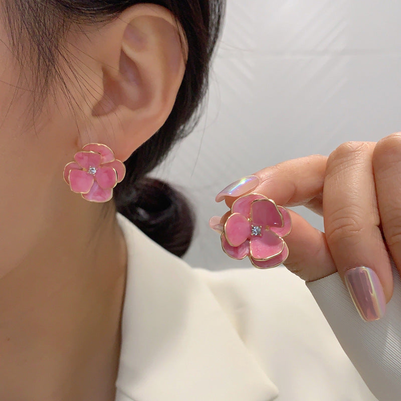 Rosalie Stud Earrings ✨