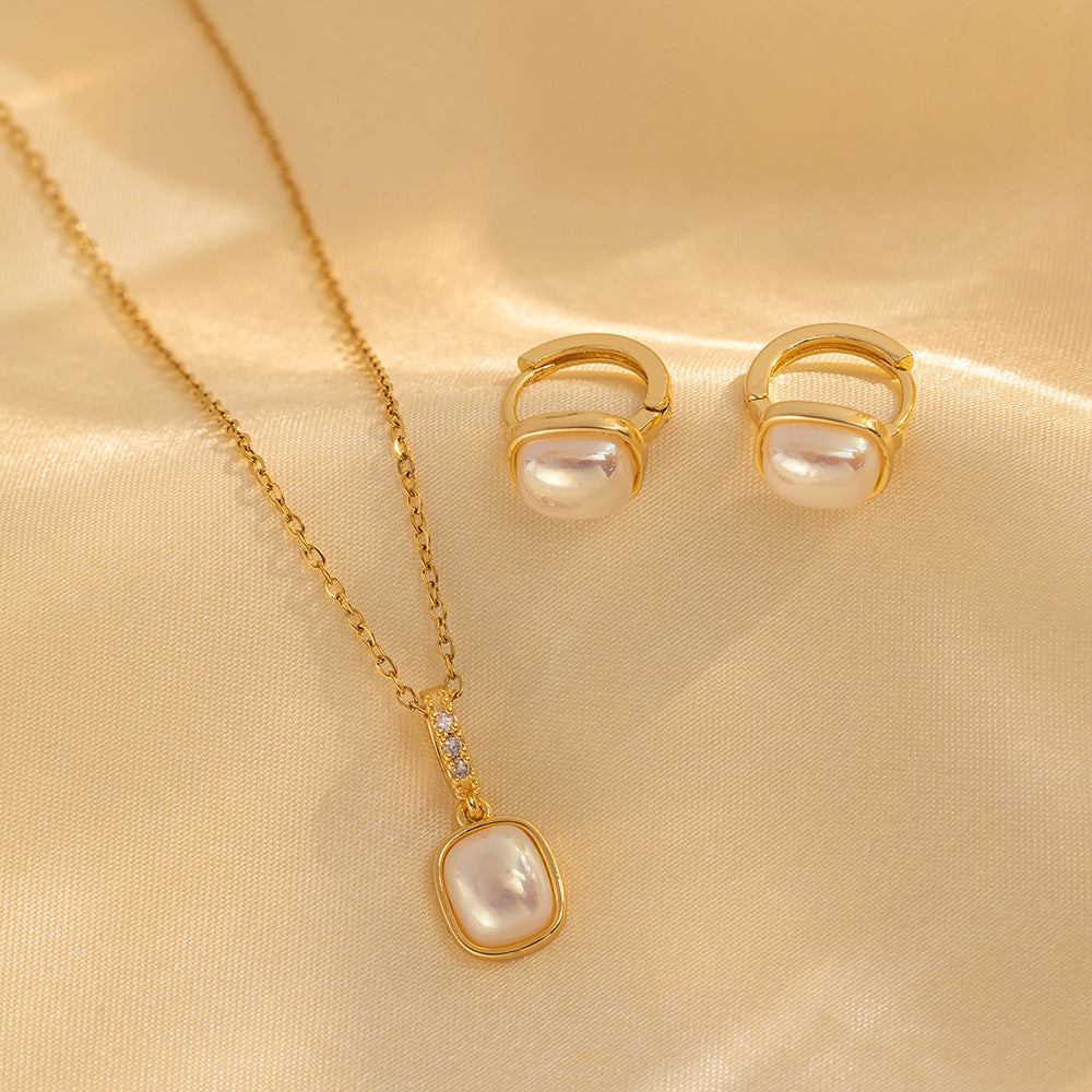 Pearl Square Hoop Necklace Set