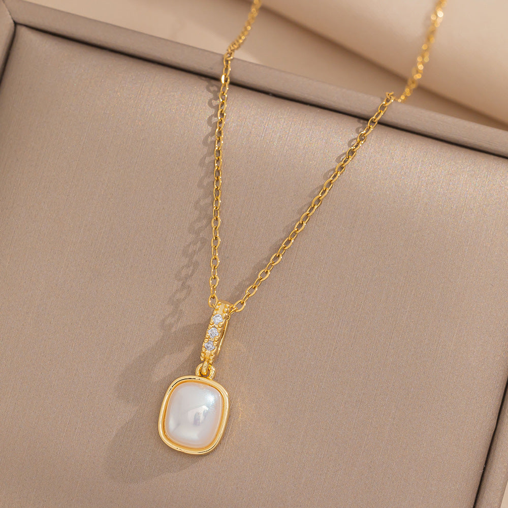 Pearl Square Hoop Necklace Set