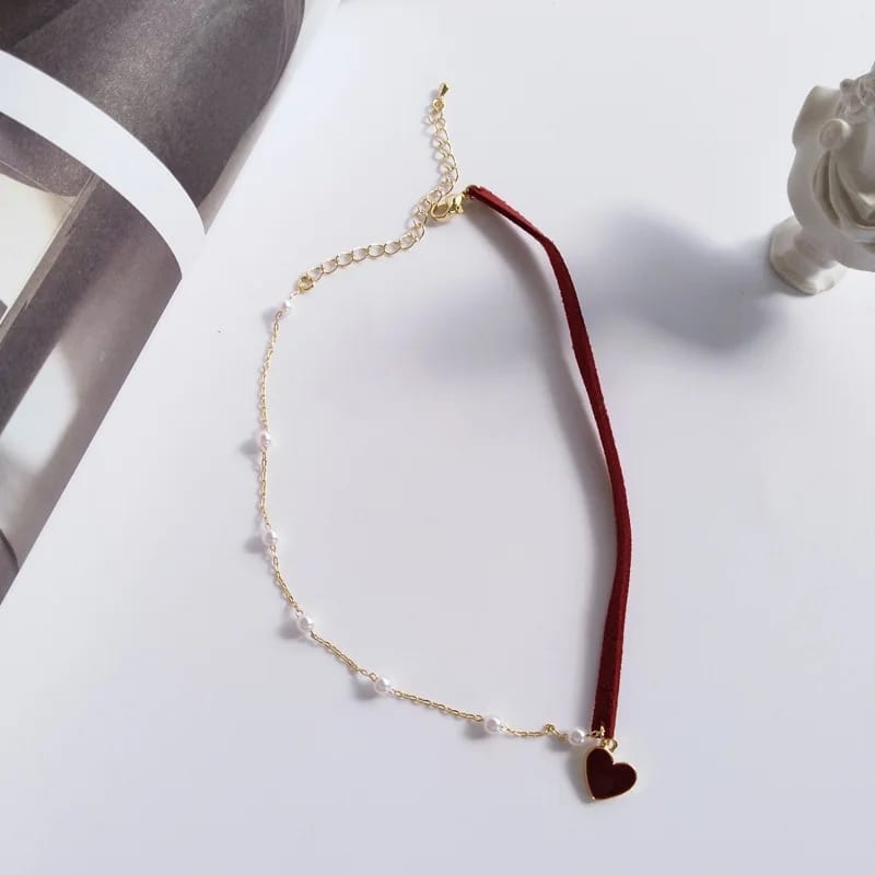 Pearl Heart Choker Neckpiece