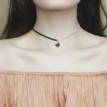 Pearl Heart Choker Neckpiece