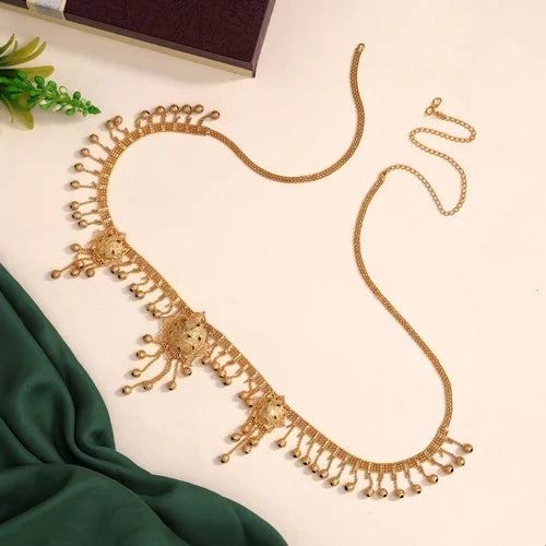 वसुंधरा कमरबंद 